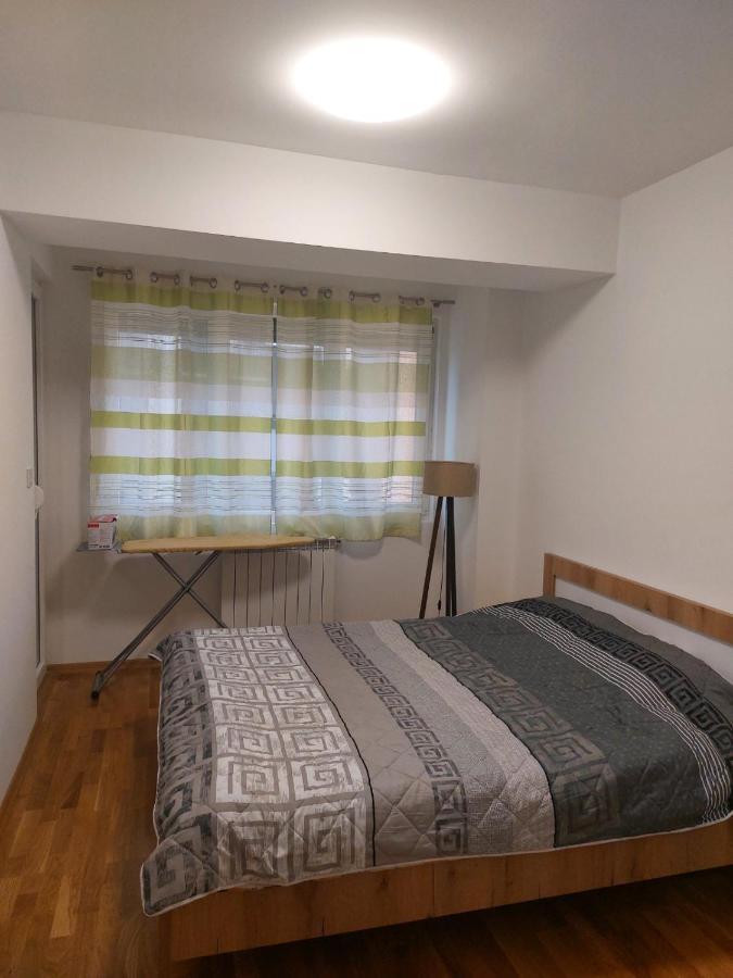Skopje Family Business Apartment Buitenkant foto